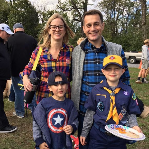 Meet your Posher, Kate - Picture 1 of 1